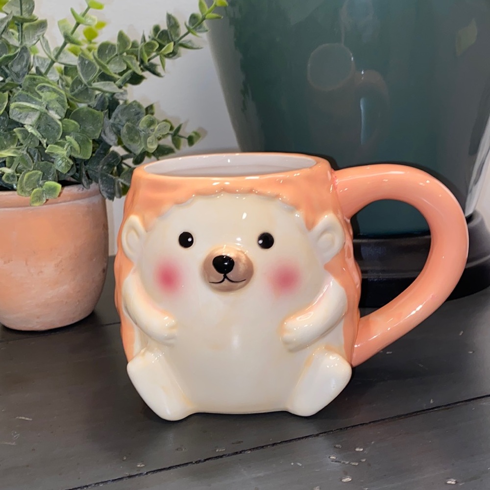 Hedgehog Mug Peachy colored Oversized Coffee Cup Mug